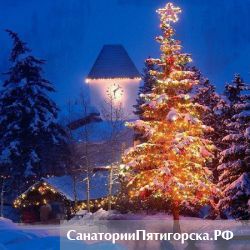 Пятигорск снова удивил горожан и гостей – в южном российском городе в преддверии Нового года открылся натуральный ледовый каток.